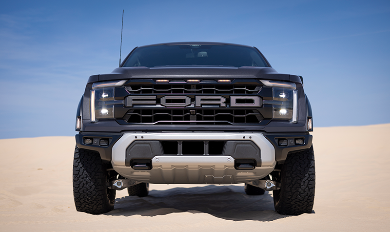 Nueva F-150 Raptor imagen en contrapicado